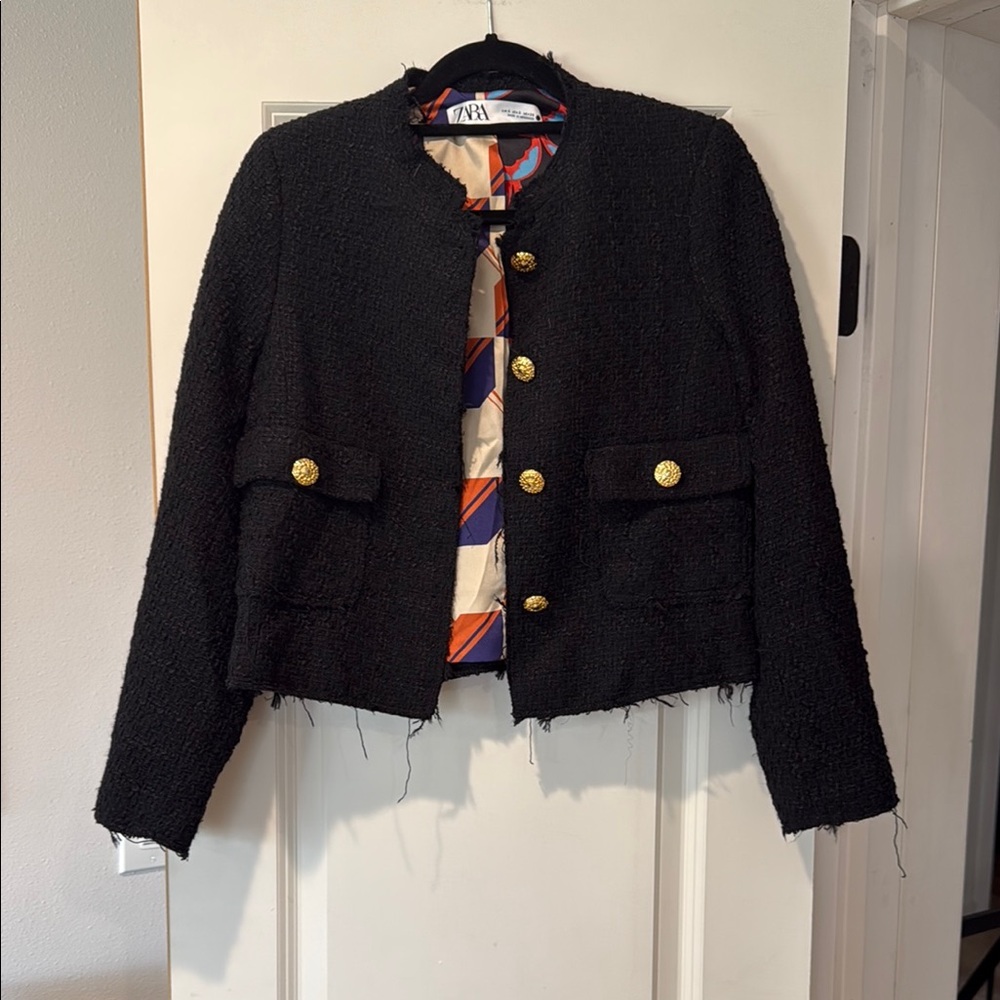 Zara Black and Gold Tailored Blazer